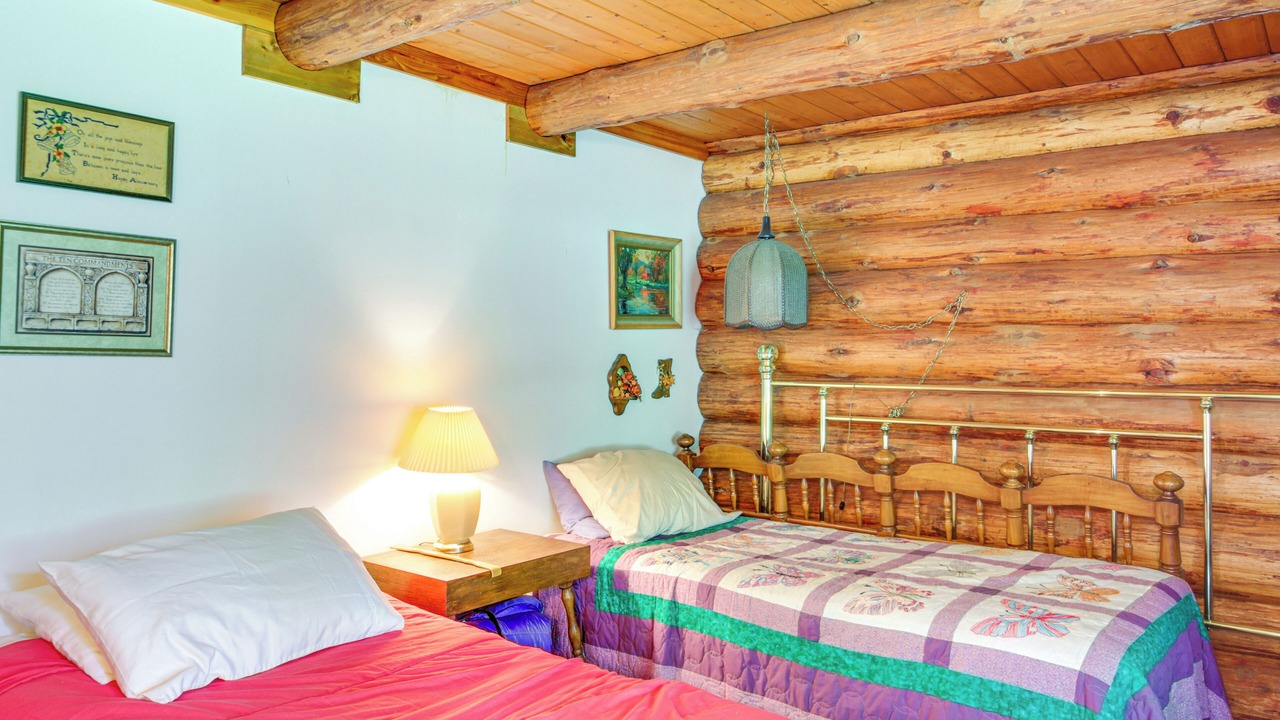 Photo of Bedroom in Rogers Township