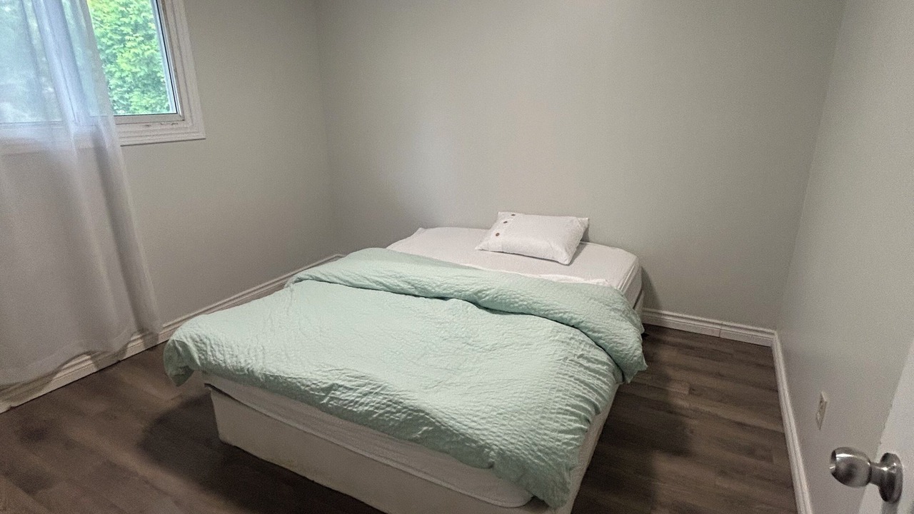 Photo of Bedroom in White Oaks