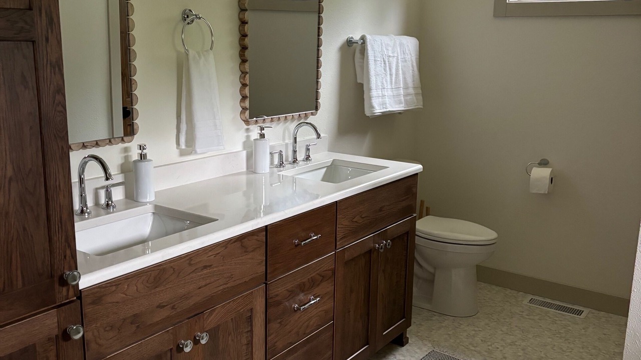 Photo of Bathroom in Cushing