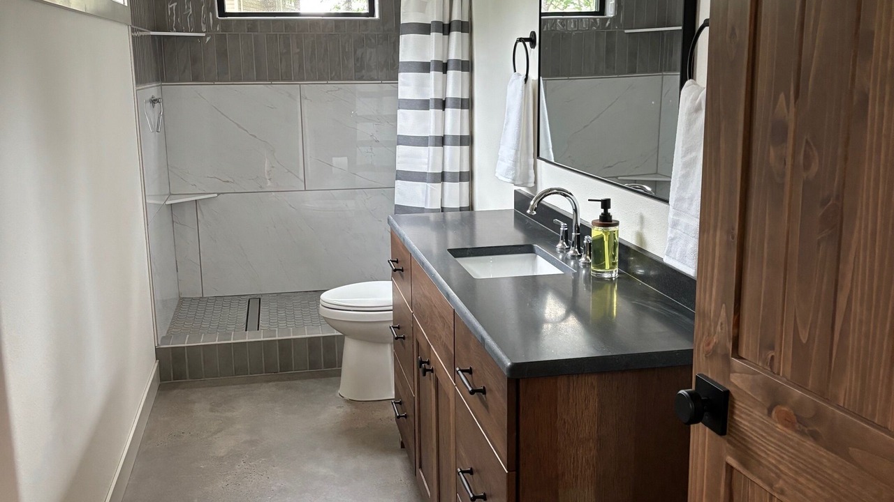 Photo of Bathroom in Cushing