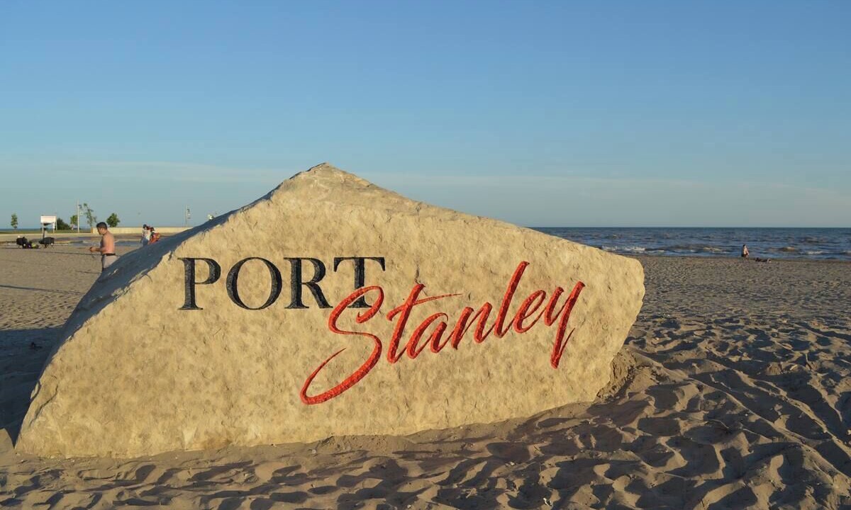Photo of Others in Port Stanley
