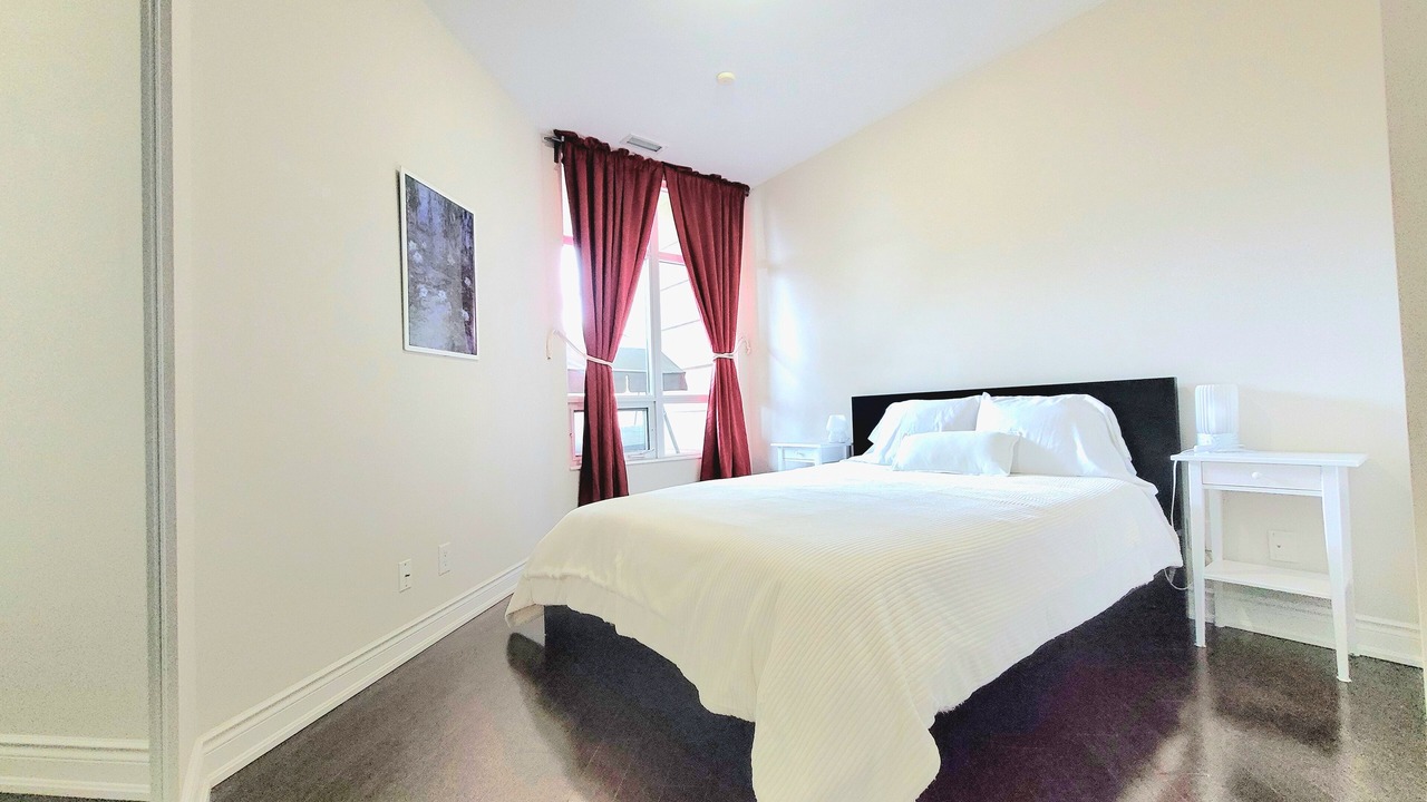 Photo of Bedroom in The Peanut