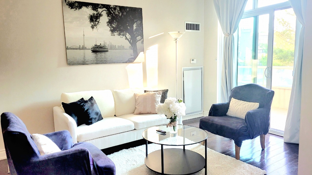 Photo of Livingroom in The Peanut