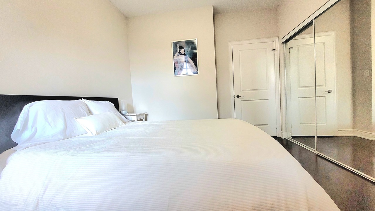 Photo of Bedroom in The Peanut