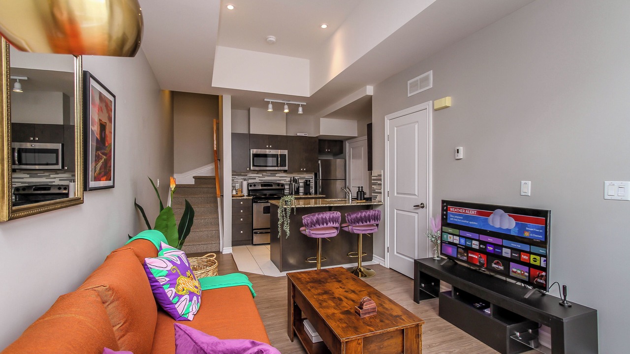 Photo of Livingroom in Ottawa Division
