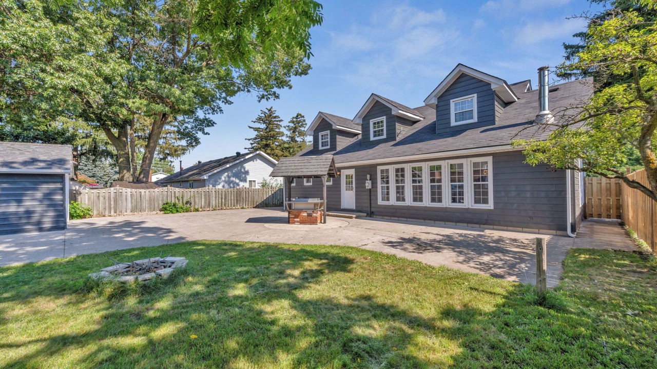 Photo of Outdoor in Windsor