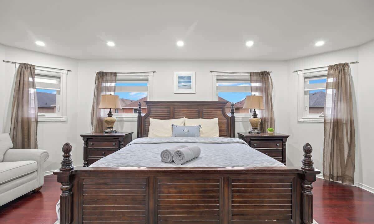 Photo of Bedroom in Hurontario