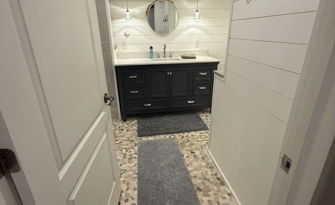 Photo of Bathroom in McMurrich/Monteith