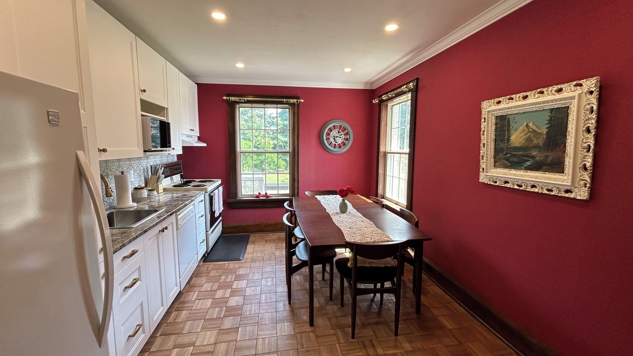 Photo of Kitchen in Guelph/Eramosa