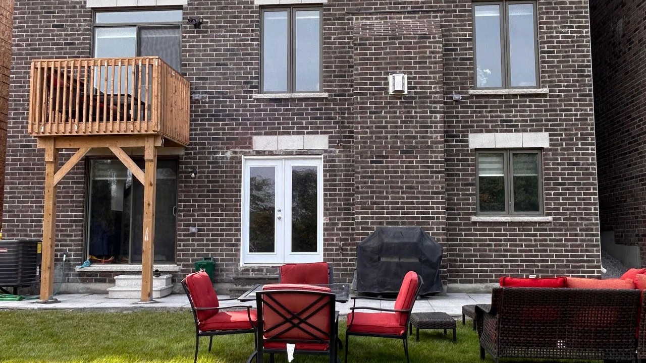 Photo of Patio Balcony in Whitby