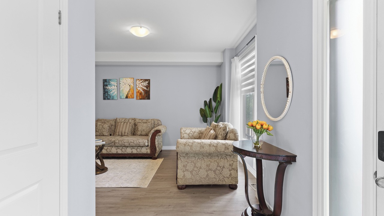Photo of Livingroom in Pelham