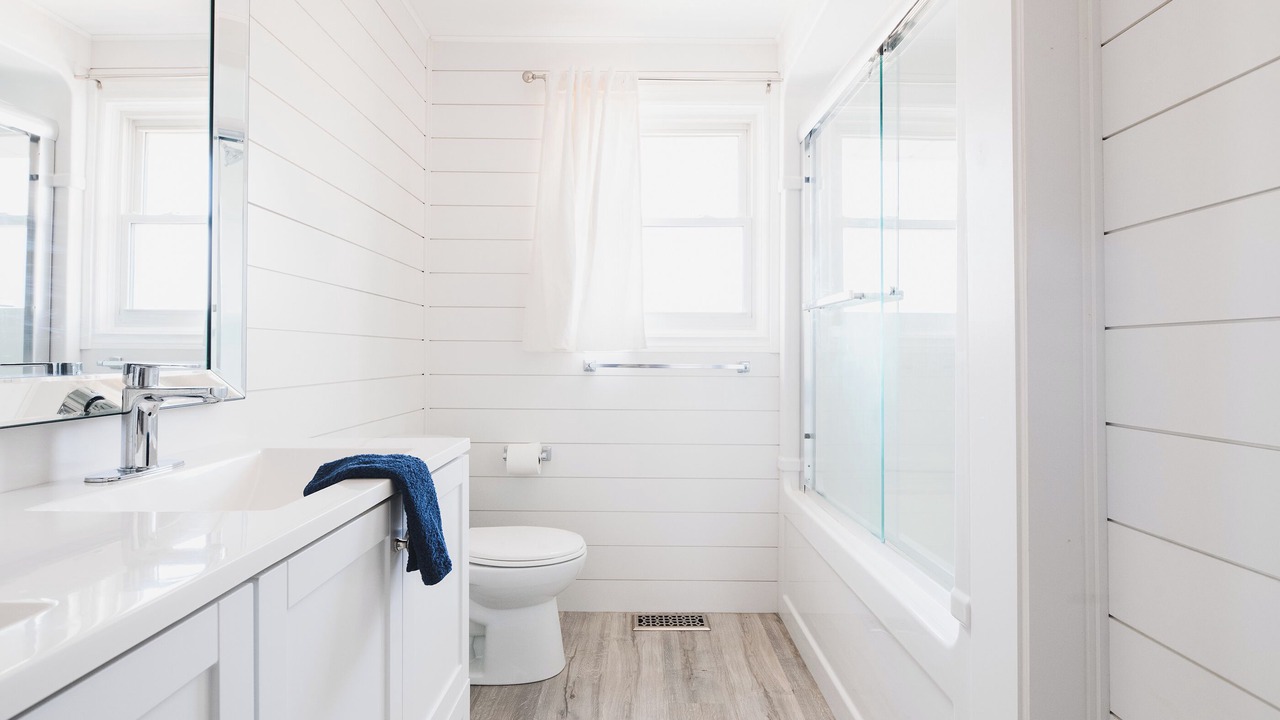 Photo of Bathroom in Sarnia