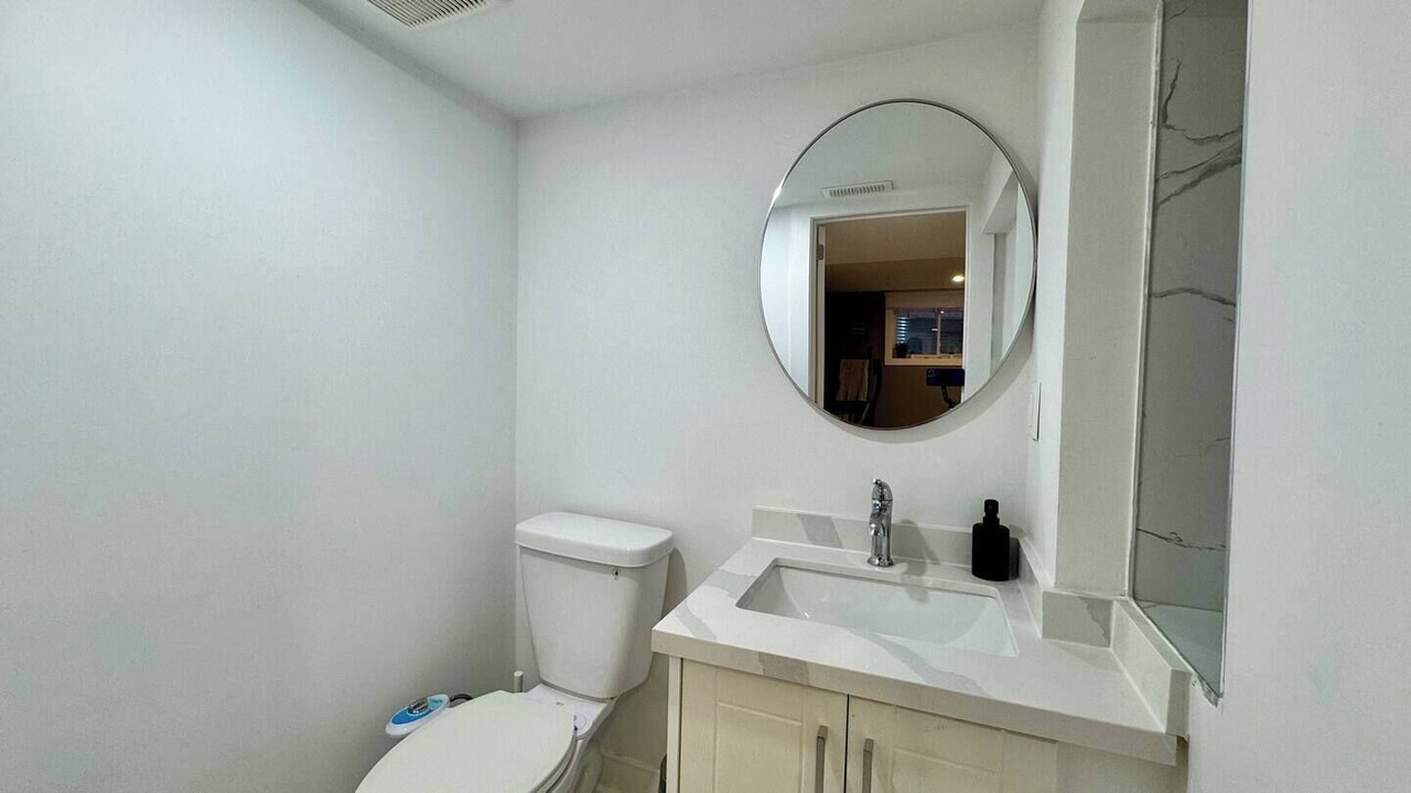 Photo of Bathroom in Erin Mills