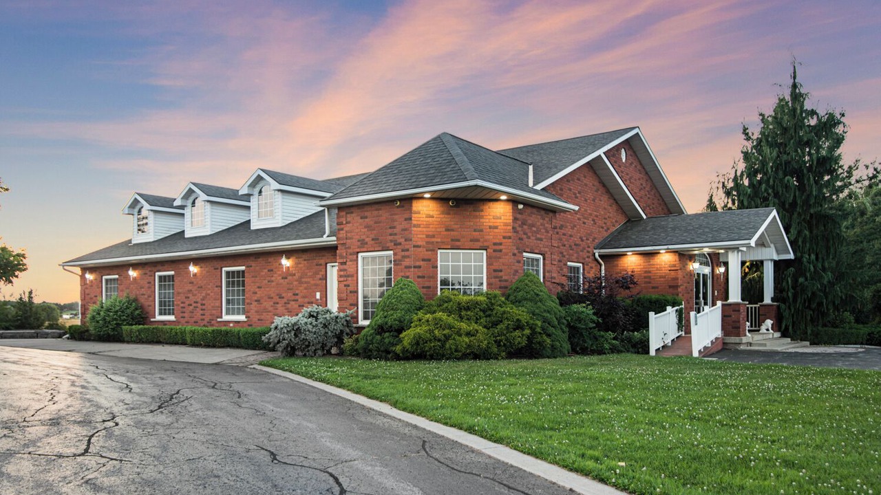 Photo of Outdoor in Hamilton