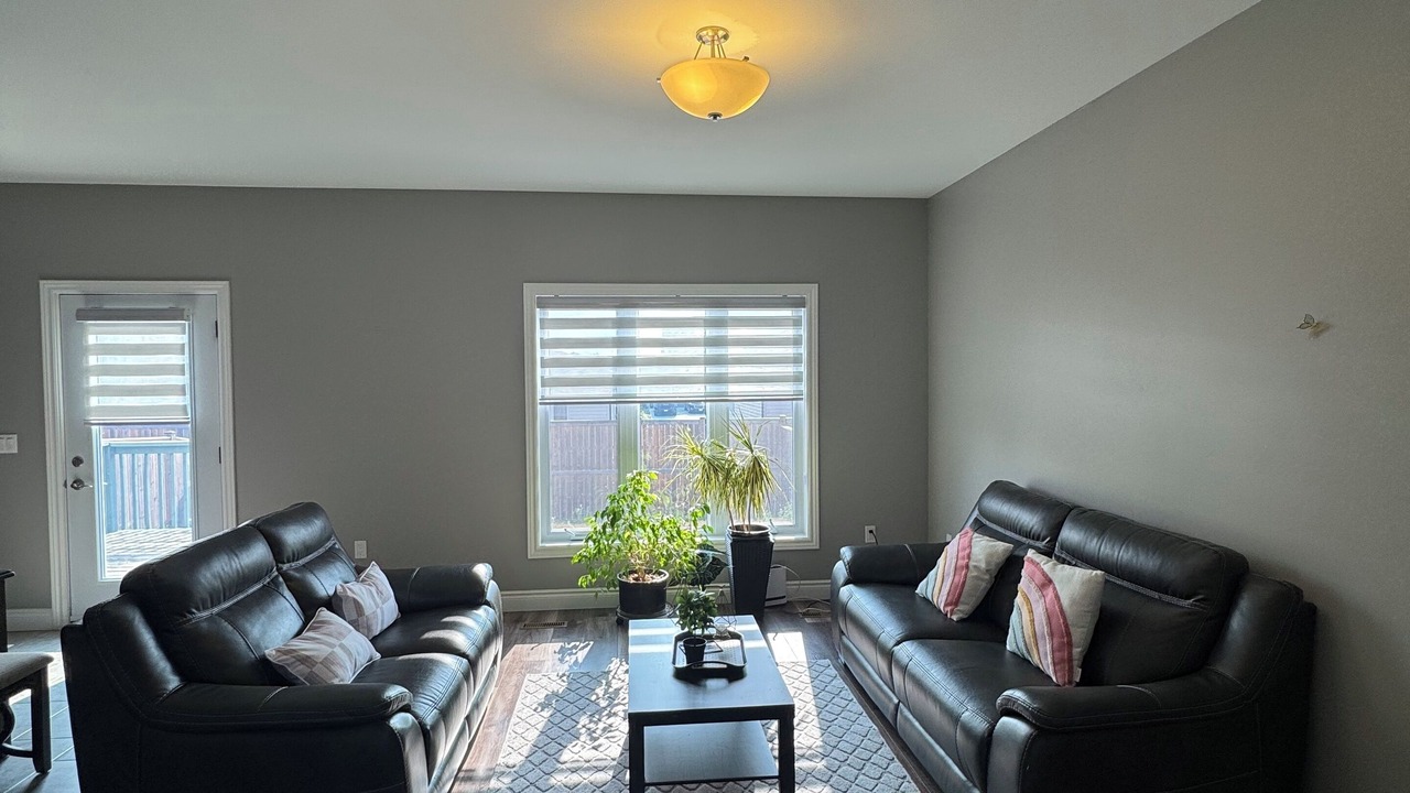 Photo of Livingroom in Cannifton