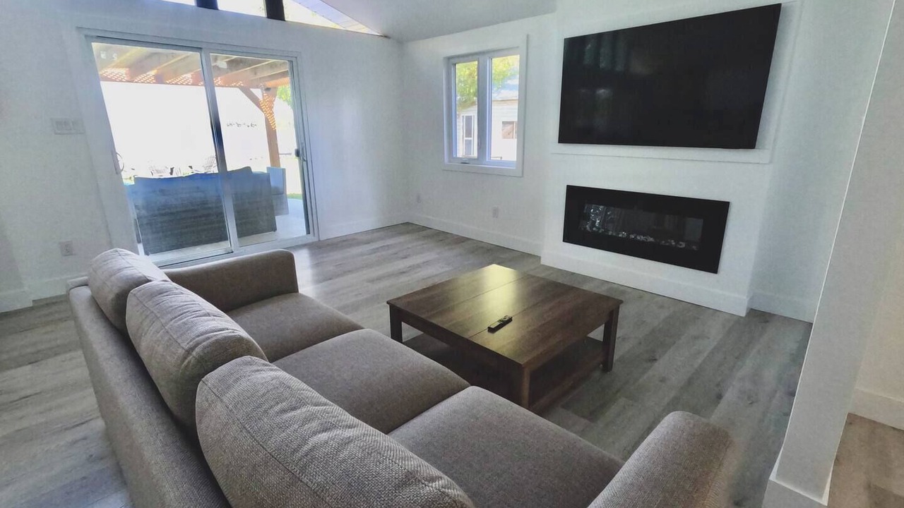 Photo of Livingroom in Trent Hills