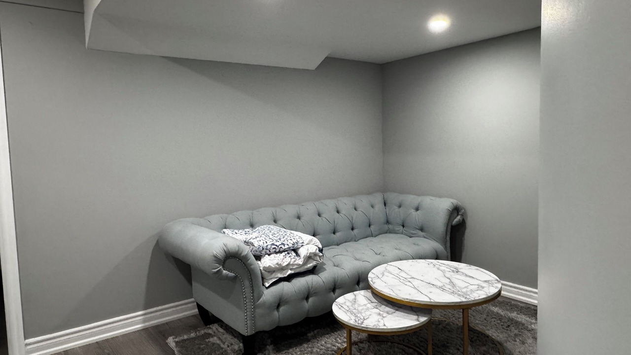 Photo of Livingroom in Markham