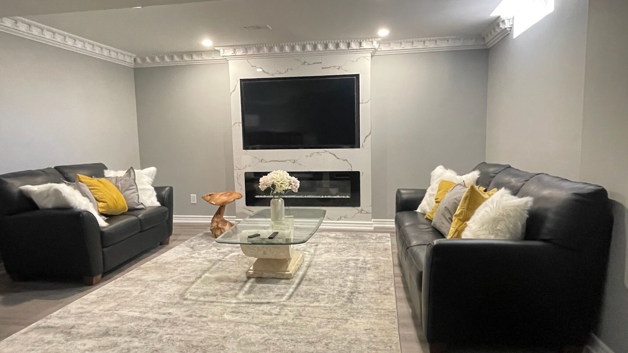 Photo of Livingroom in Markham