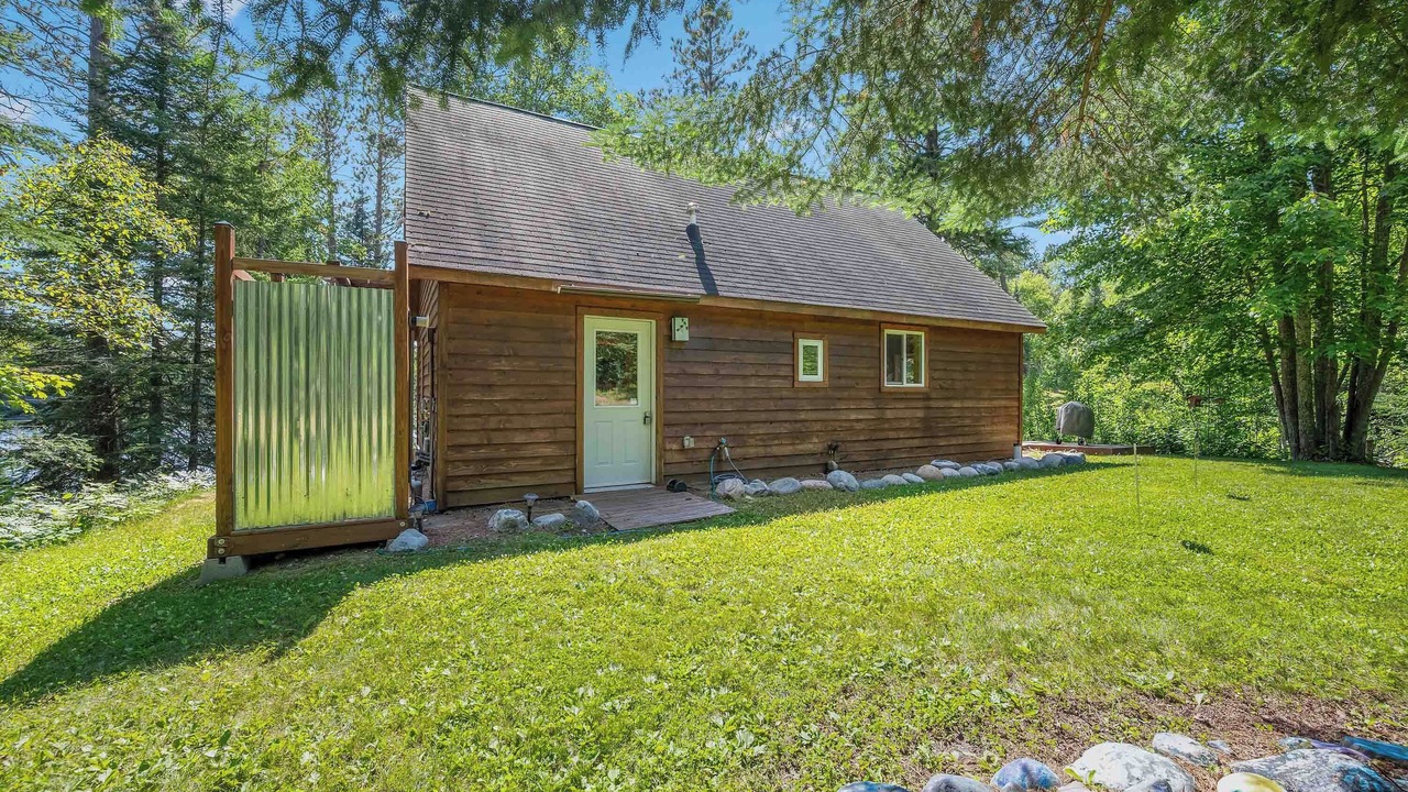 Photo of Outdoor in Bovey