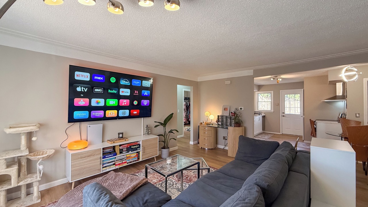 Photo of Livingroom in Burnsville