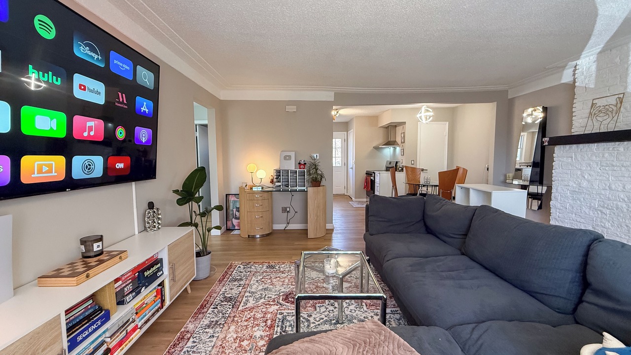 Photo of Livingroom in Burnsville
