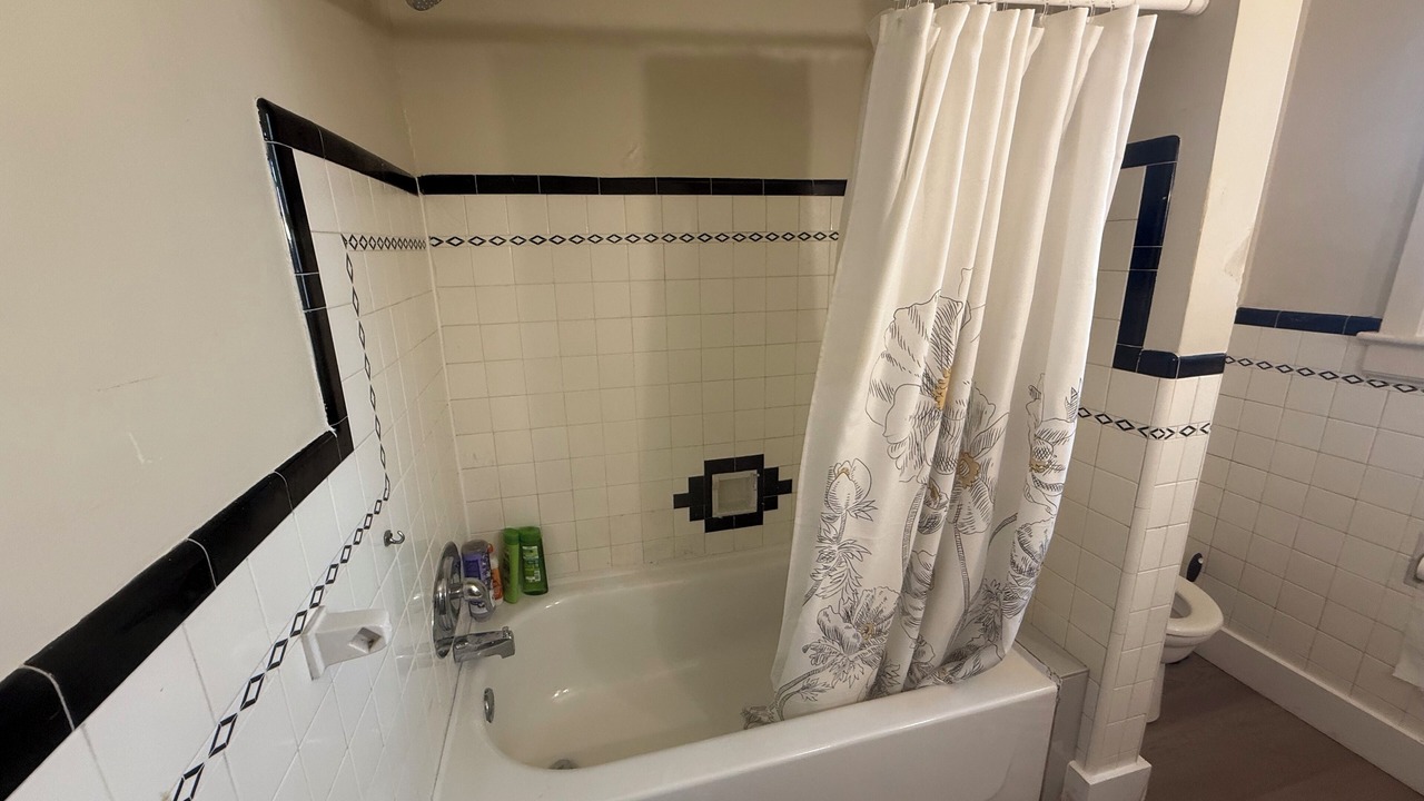 Photo of Bathroom in Chatham-Kent