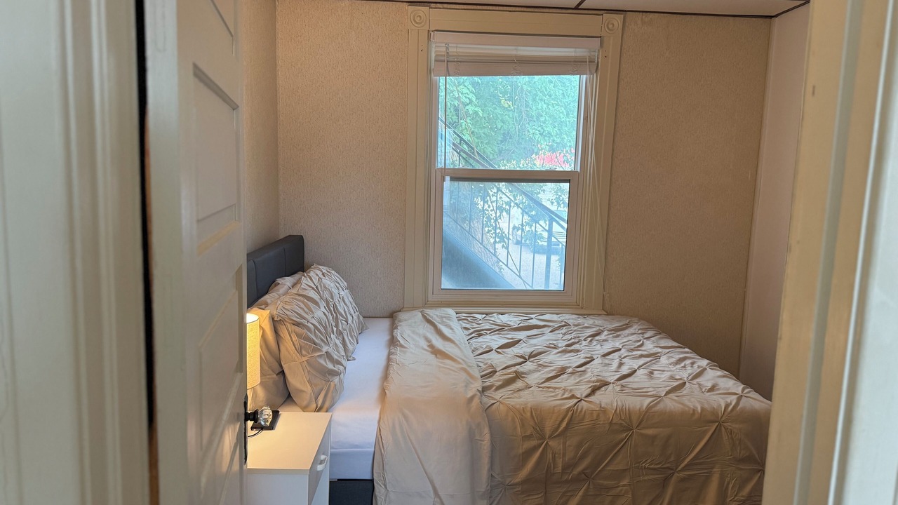 Photo of Bedroom in Chatham-Kent