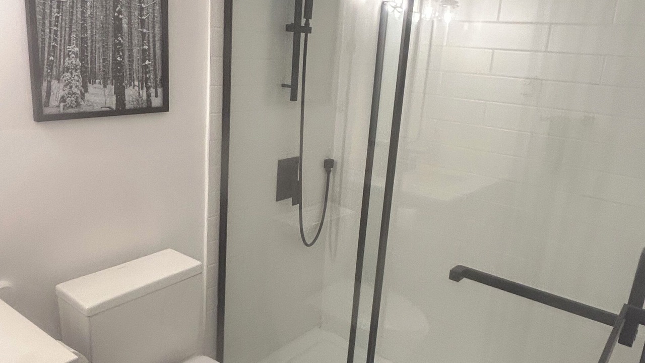 Photo of Bathroom in Havelock-Belmont-Methuen