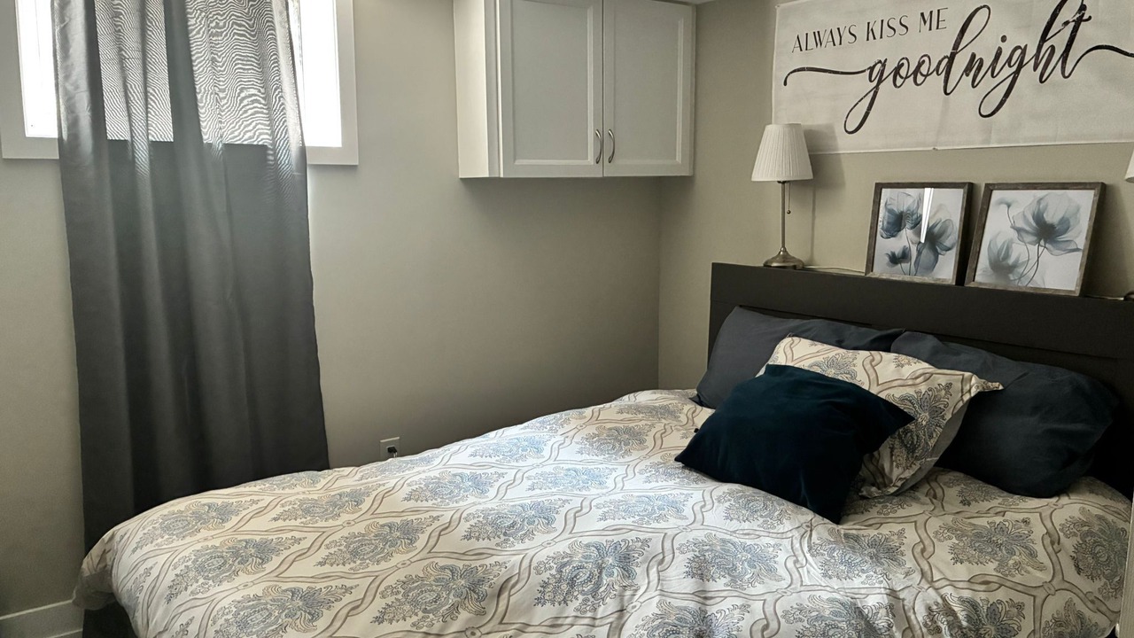 Photo of Bedroom in West Deane Park