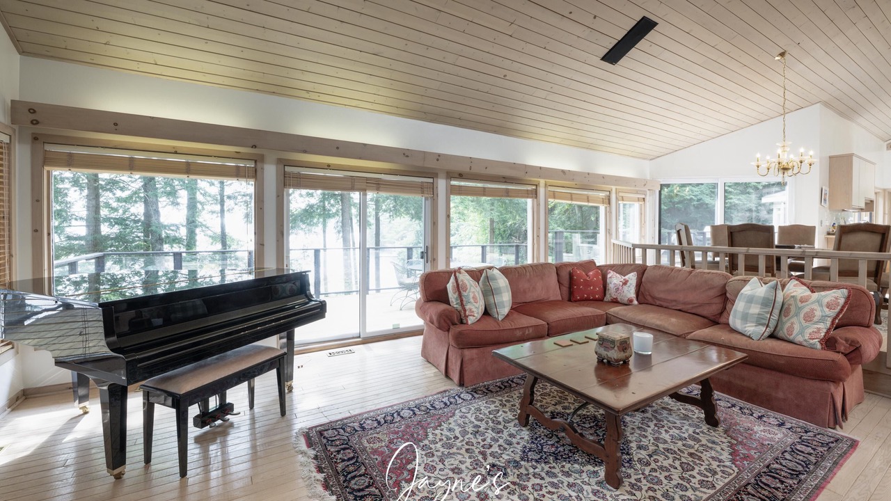 Photo of Bedroom in Port Carling