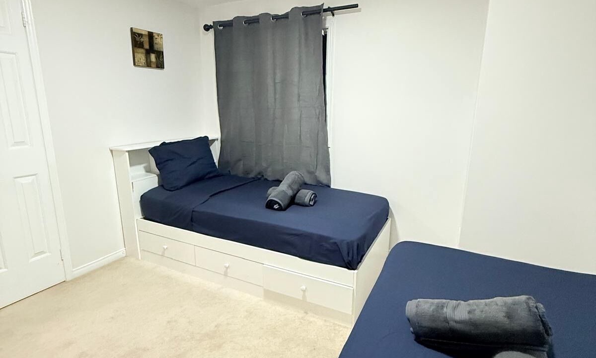 Photo of Bedroom in Erin Mills