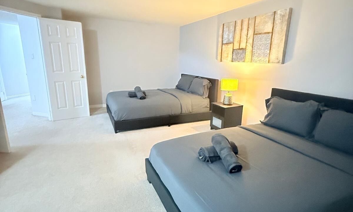 Photo of Bedroom in Erin Mills