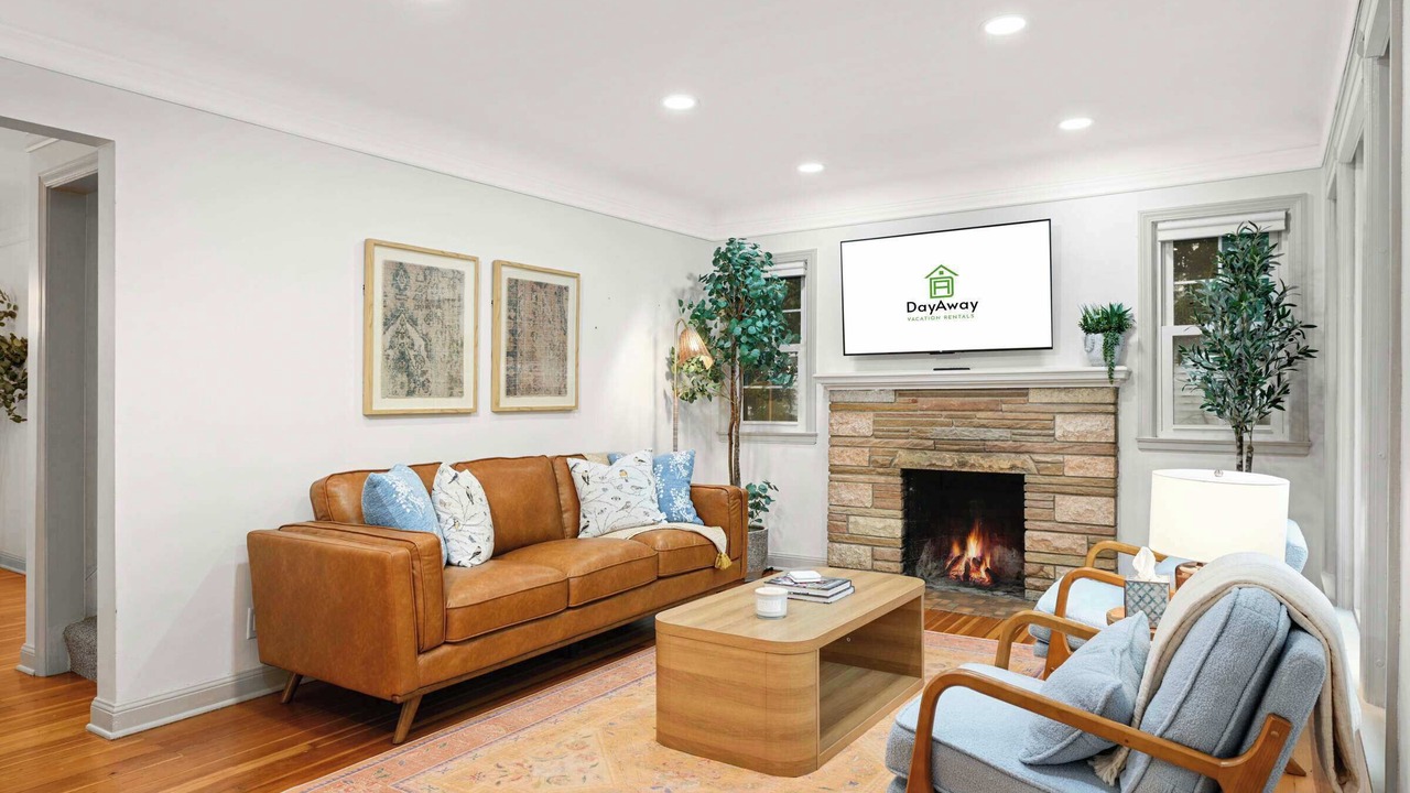 Photo of Livingroom in Southwest Minneapolis