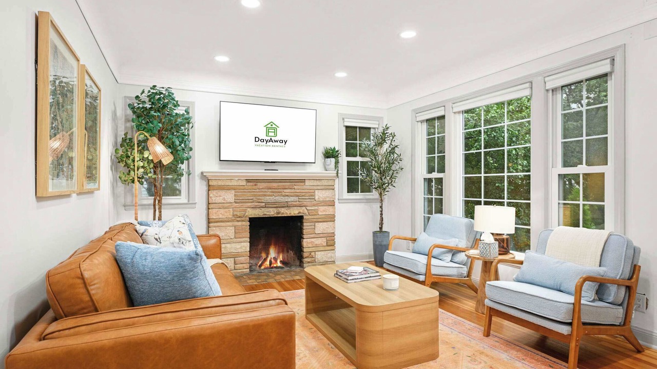 Photo of Livingroom in Southwest Minneapolis