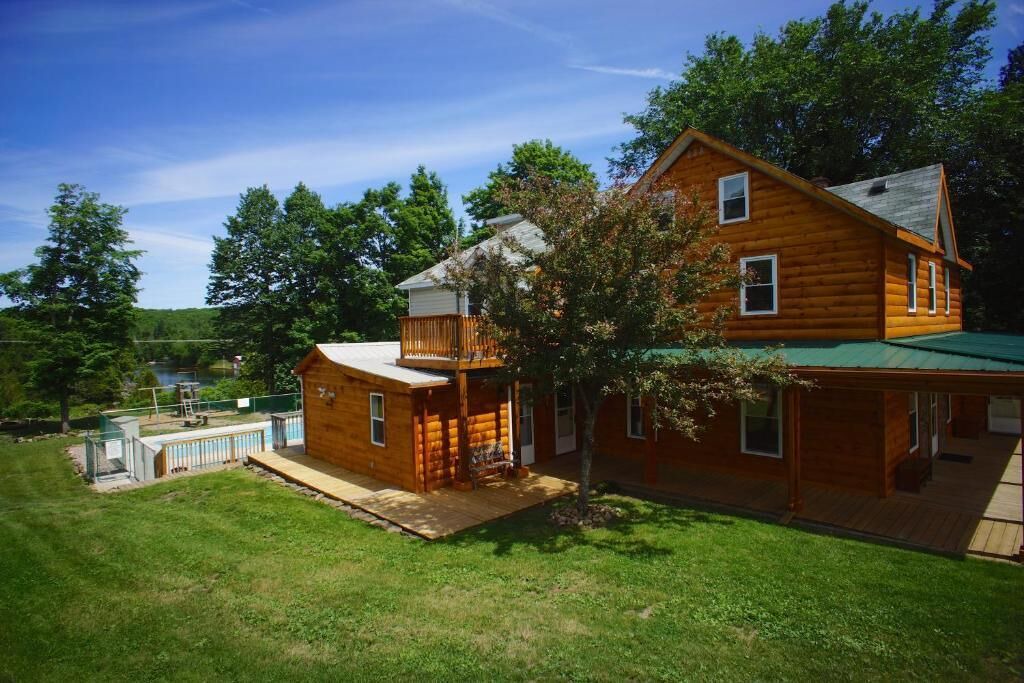 Photo of Outdoor in North Frontenac