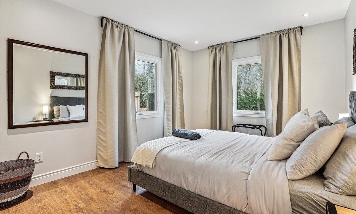 Photo of Bedroom in Burlington