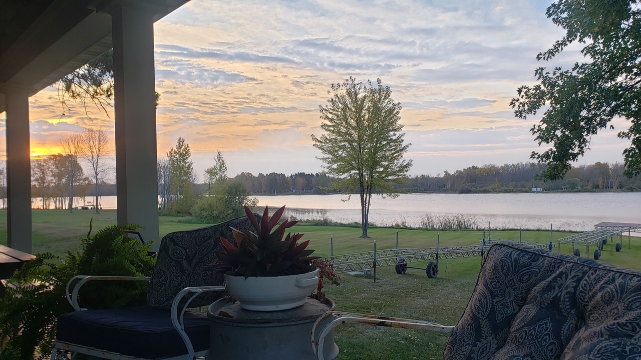 Photo of Outdoor in Lakeview