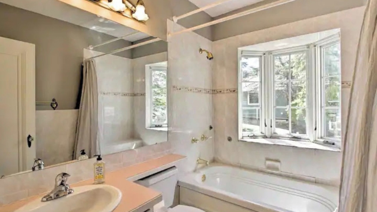 Photo of Bathroom in Walker