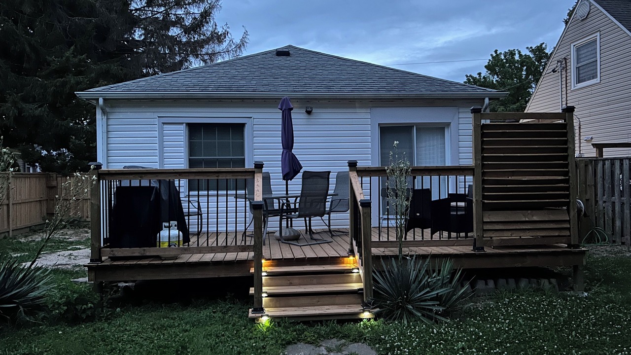Photo of Patio Balcony in Chatham-Kent