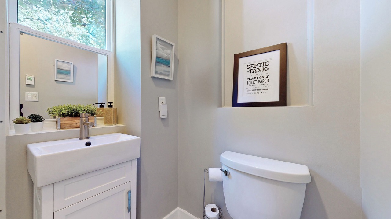 Photo of Bathroom in Trent Lakes
