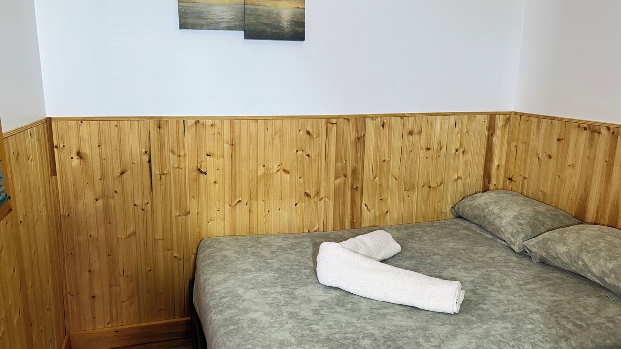 Photo of Bedroom in Harwood