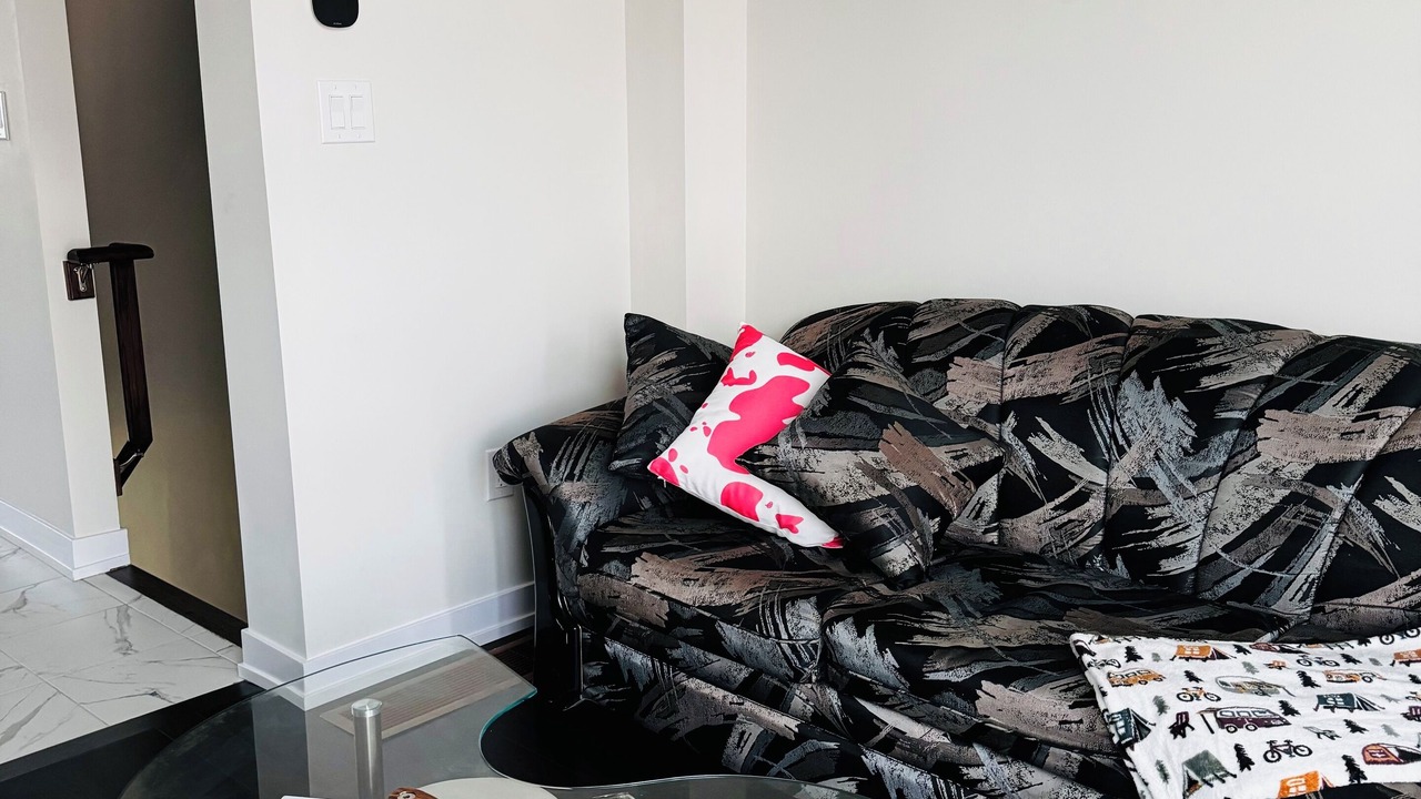 Photo of Livingroom in Thorold