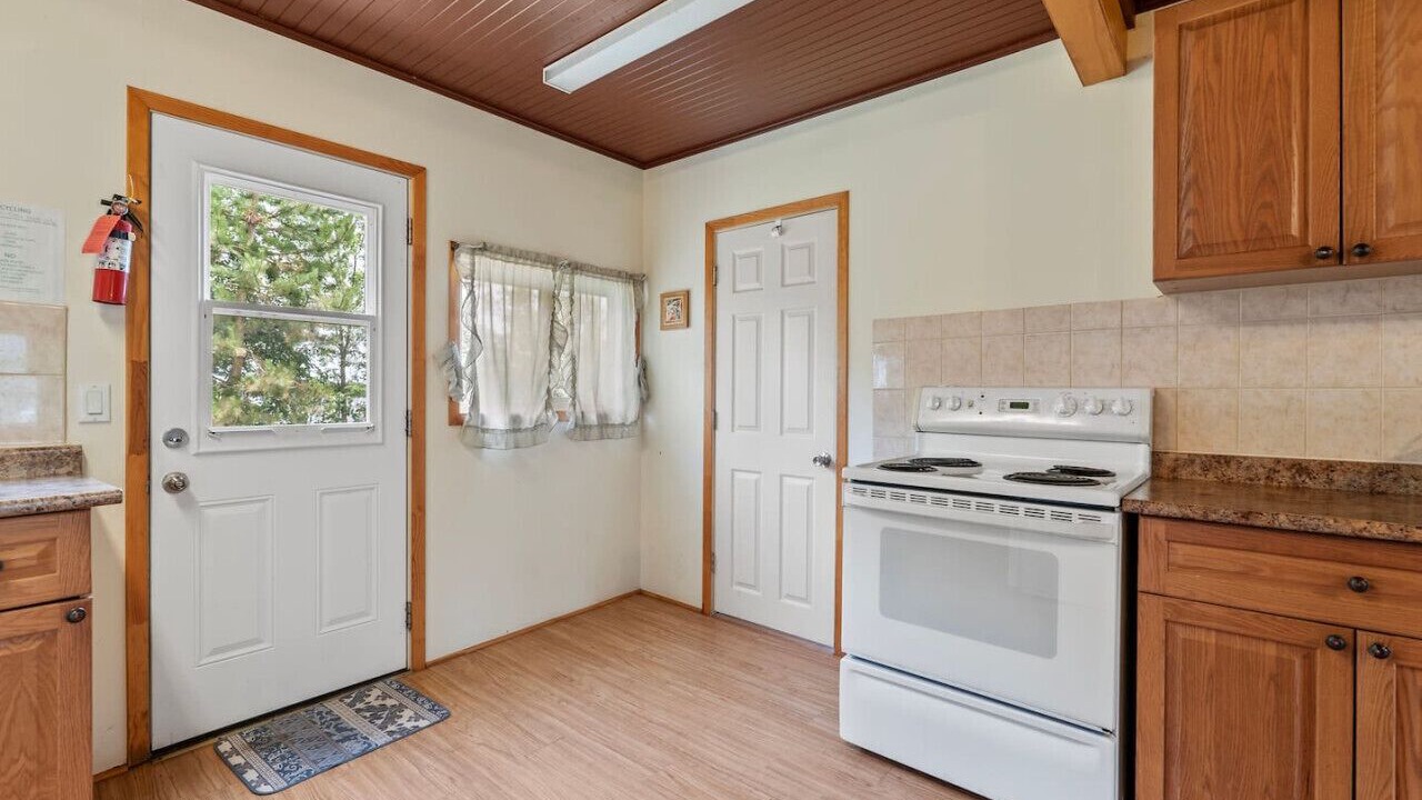Photo of Kitchen in Otonabee-South Monaghan