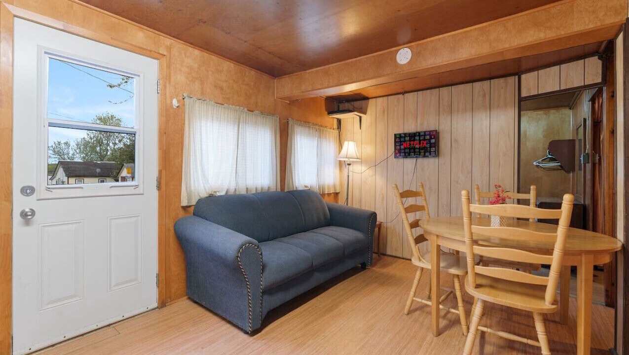 Photo of Livingroom in Otonabee-South Monaghan