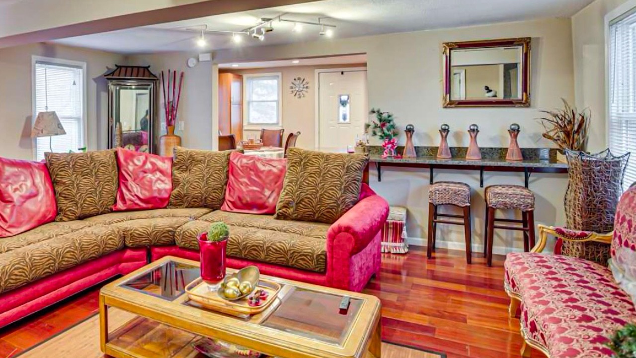 Photo of Livingroom in Golden Valley