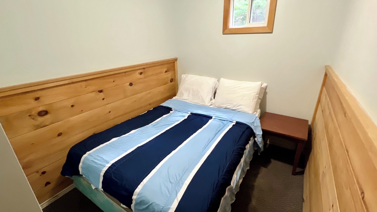 Photo of Bedroom in Bracebridge