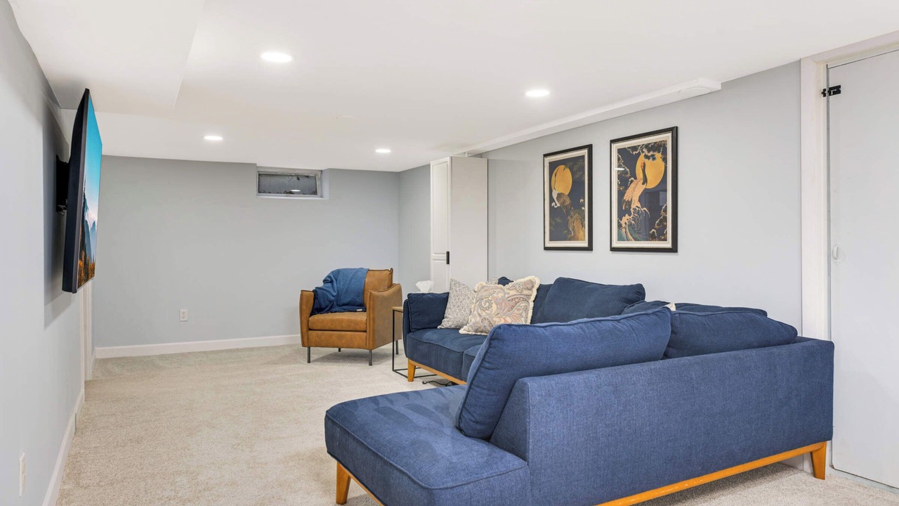 Photo of Livingroom in Plymouth