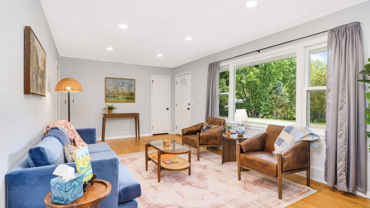 Photo of Livingroom in Plymouth