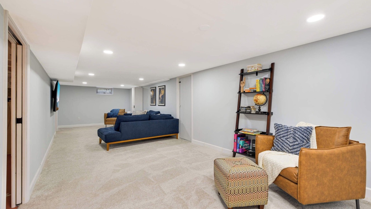 Photo of Livingroom in Plymouth