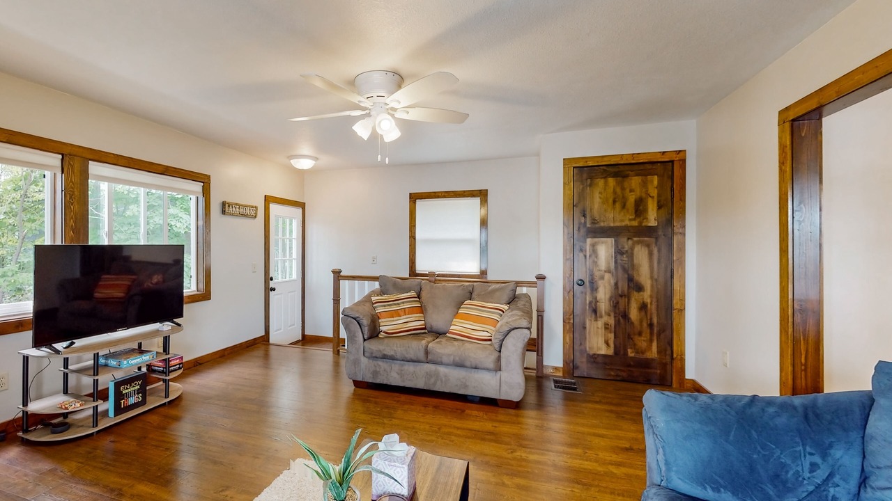 Photo of Livingroom in Deerwood
